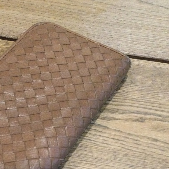 BOTTEGA VENETA | Leather Long Wallets - Picture 15 of 15